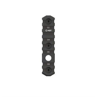 4.0   M-LOK PICATINNY RAIL WITH FLUSH CUP SLING MOUNT